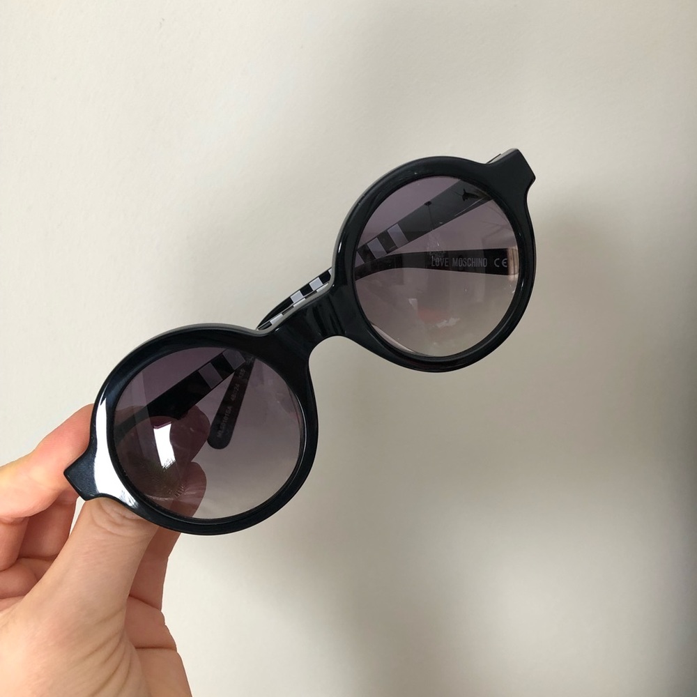 Love Moschino Sunglasses